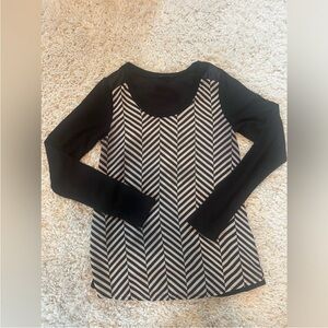 Daytrip Black and White Chevron Blouse
